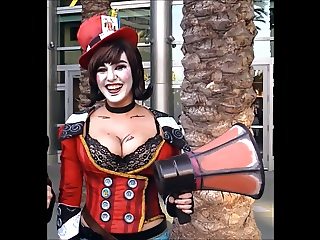 Cosplay #1: Lisa as Mad Moxxi from Borderlands