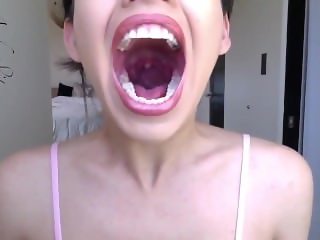 Pink Throat & Big Mouth